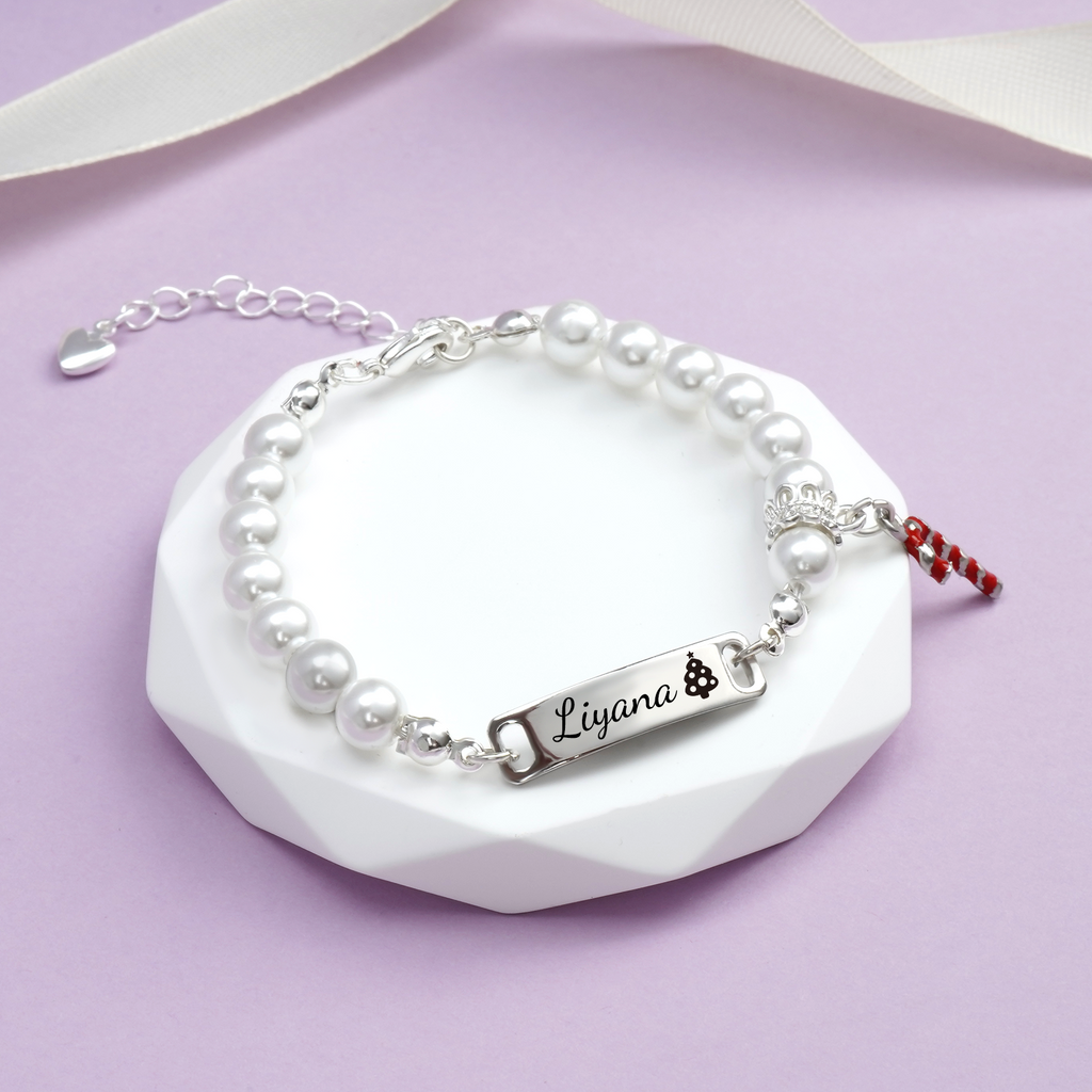 Baby’s First Christmas Pearl Name Bracelet with Candy Cane