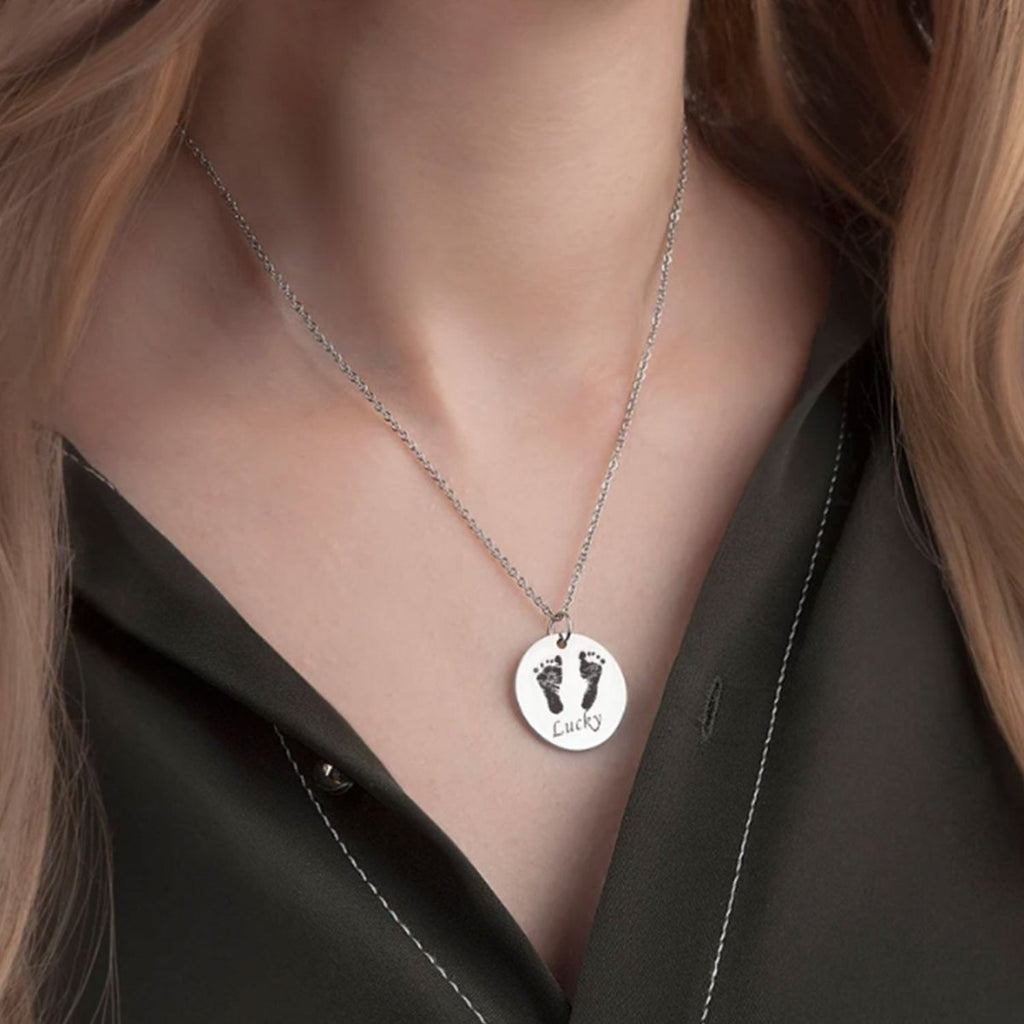 Baby Custom Name Hand And Foot Necklace - Glaxias