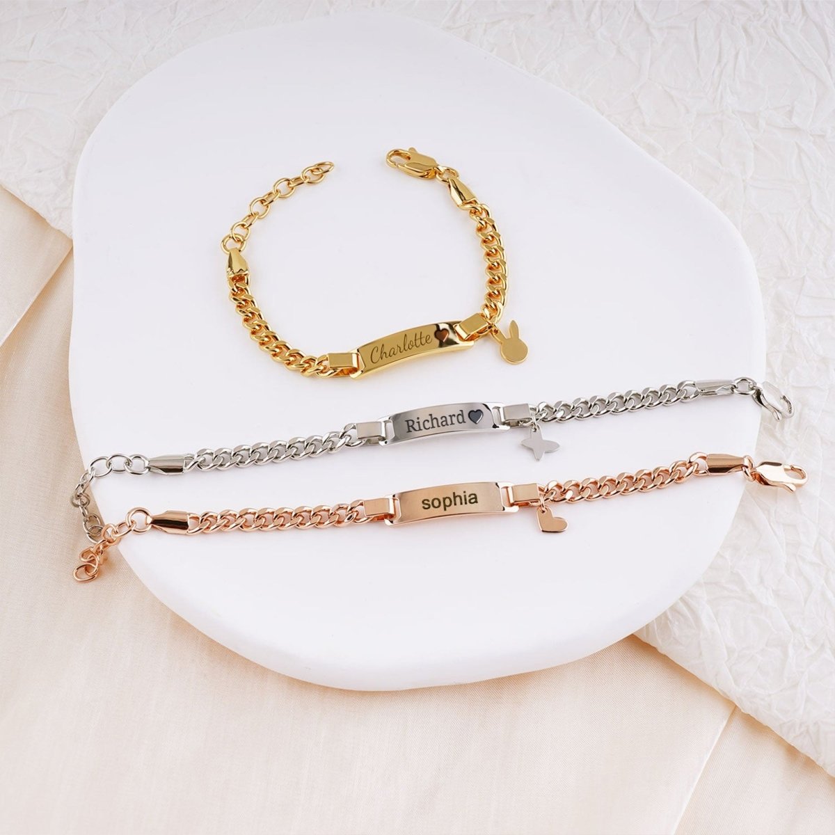 Baby Name Bracelet with Cute Charm - Glaxias