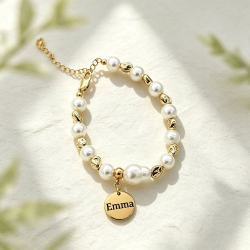 Baroque Pearl Engraved Name Disc Charm Girls Bracelet - Glaxias