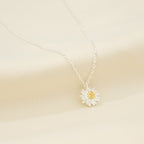 Children's Daisy Necklace - Glaxias
