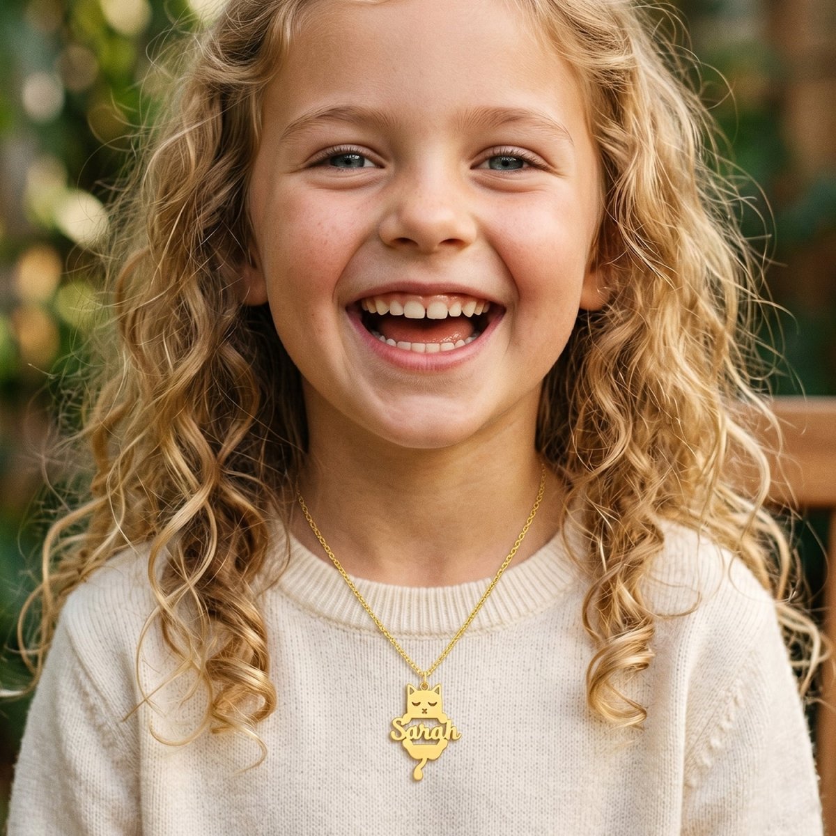 Custom Cat Silhouette Name Necklace - Glaxias