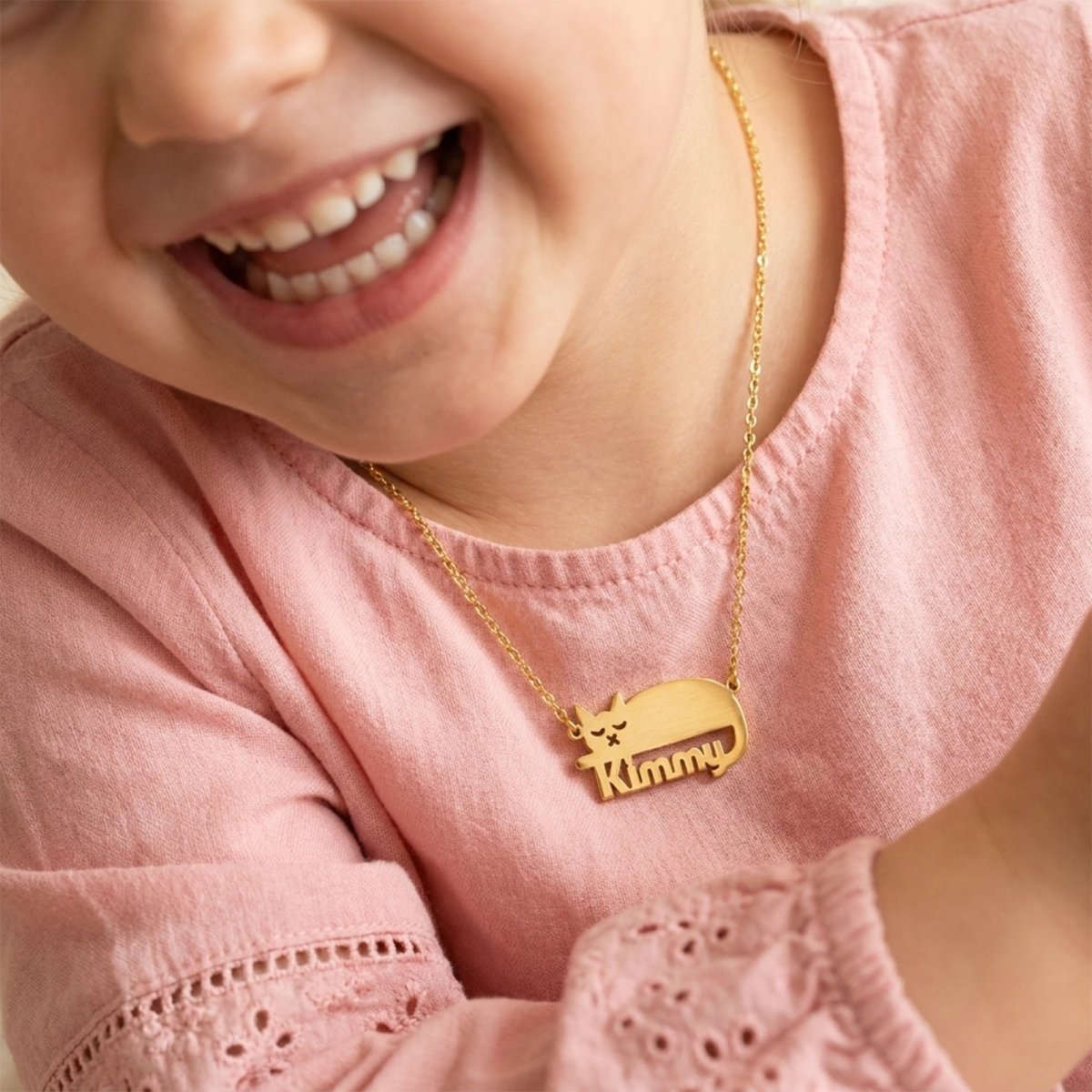 Custom Cat Silhouette Name Necklace - Glaxias