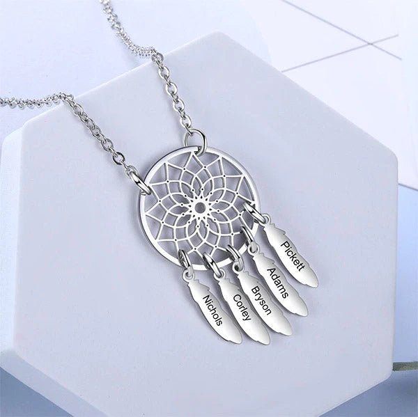 Custom Dream Catcher Family Name Necklace - Glaxias