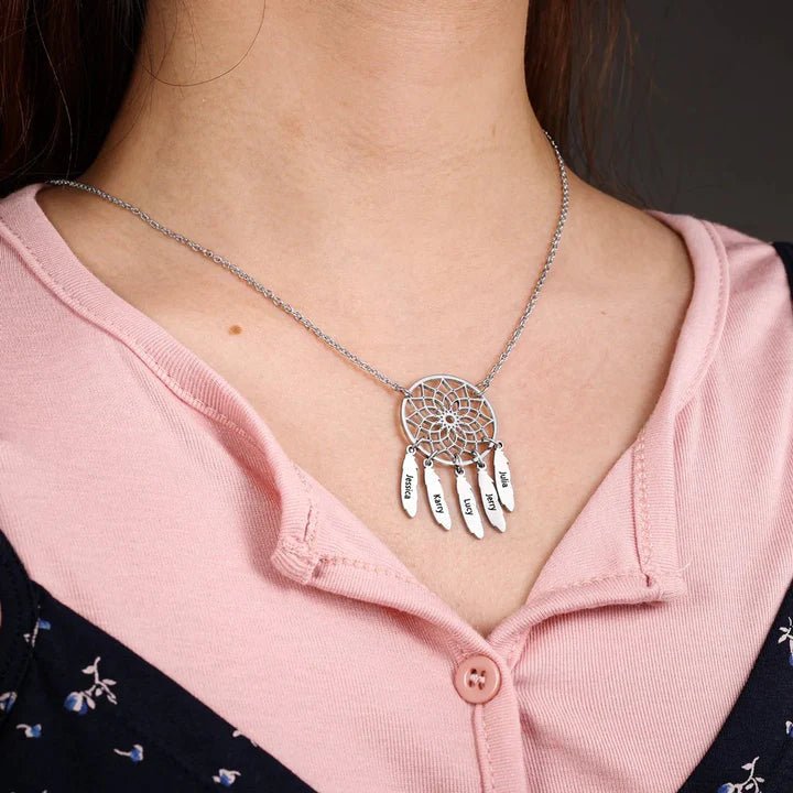 Custom Dream Catcher Family Name Necklace - Glaxias