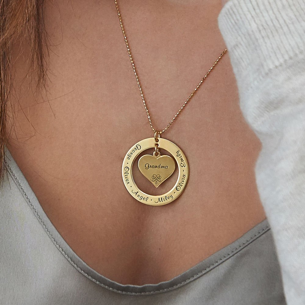 Custom Family Name Locket Necklace - Glaxias