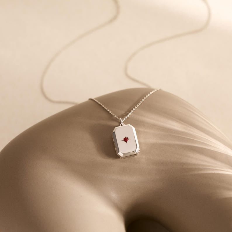 Custom Photo Locket Necklace with Birthstone - Glaxias