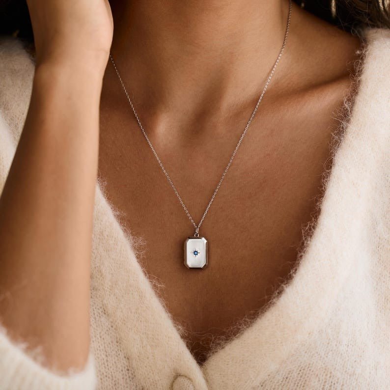 Custom Photo Locket Necklace with Birthstone - Glaxias