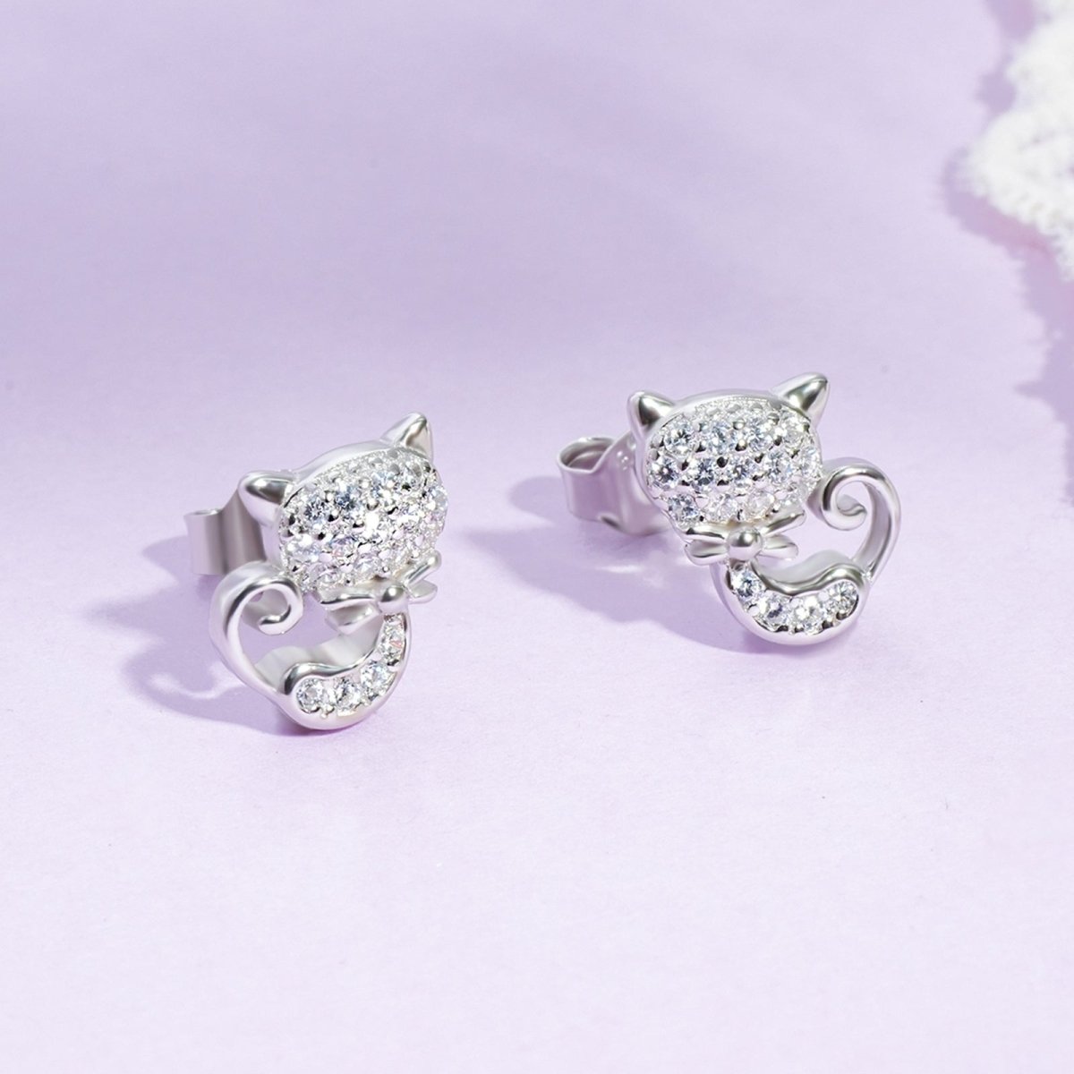 CZ Shiny Cat Girls Stud Earrings - Glaxias
