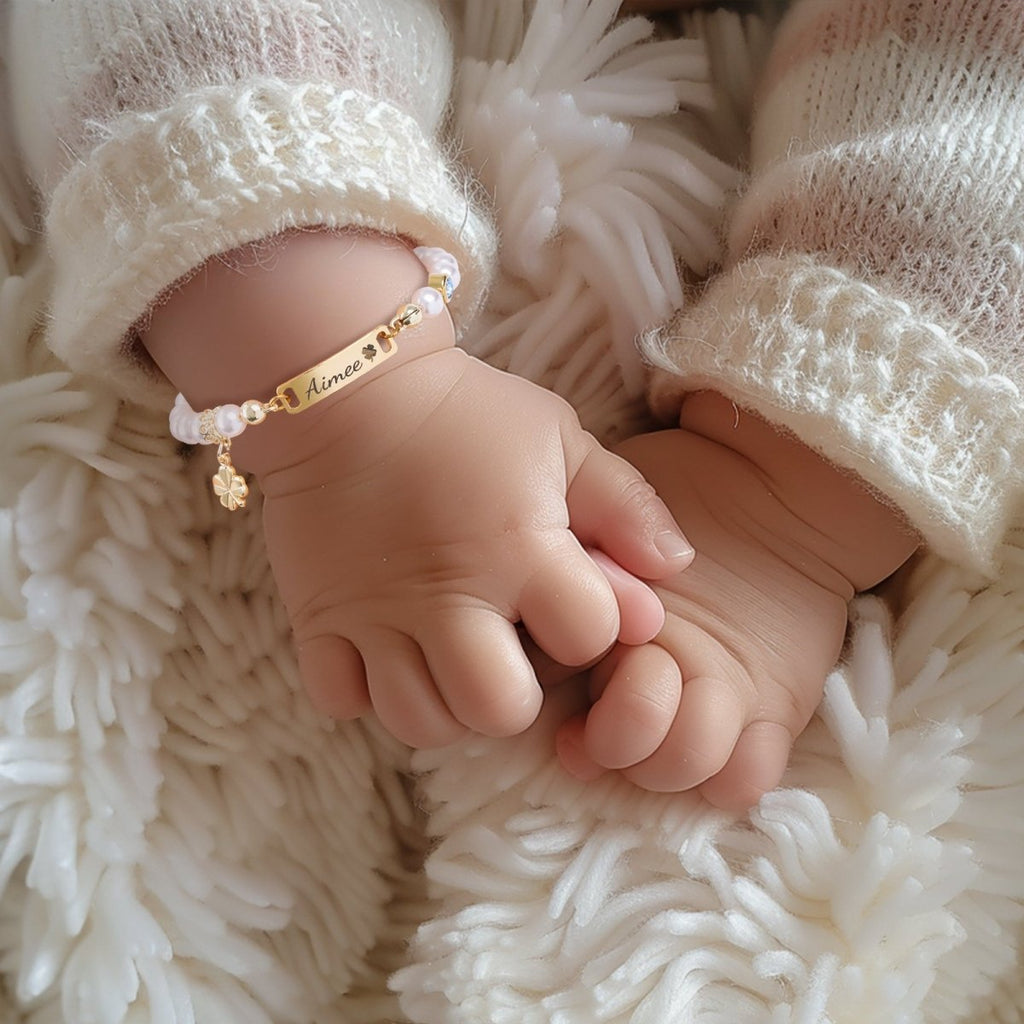 Four-leaf Clover Personalized Baby Name and Birthstone Pearl Bracelet - Glaxias