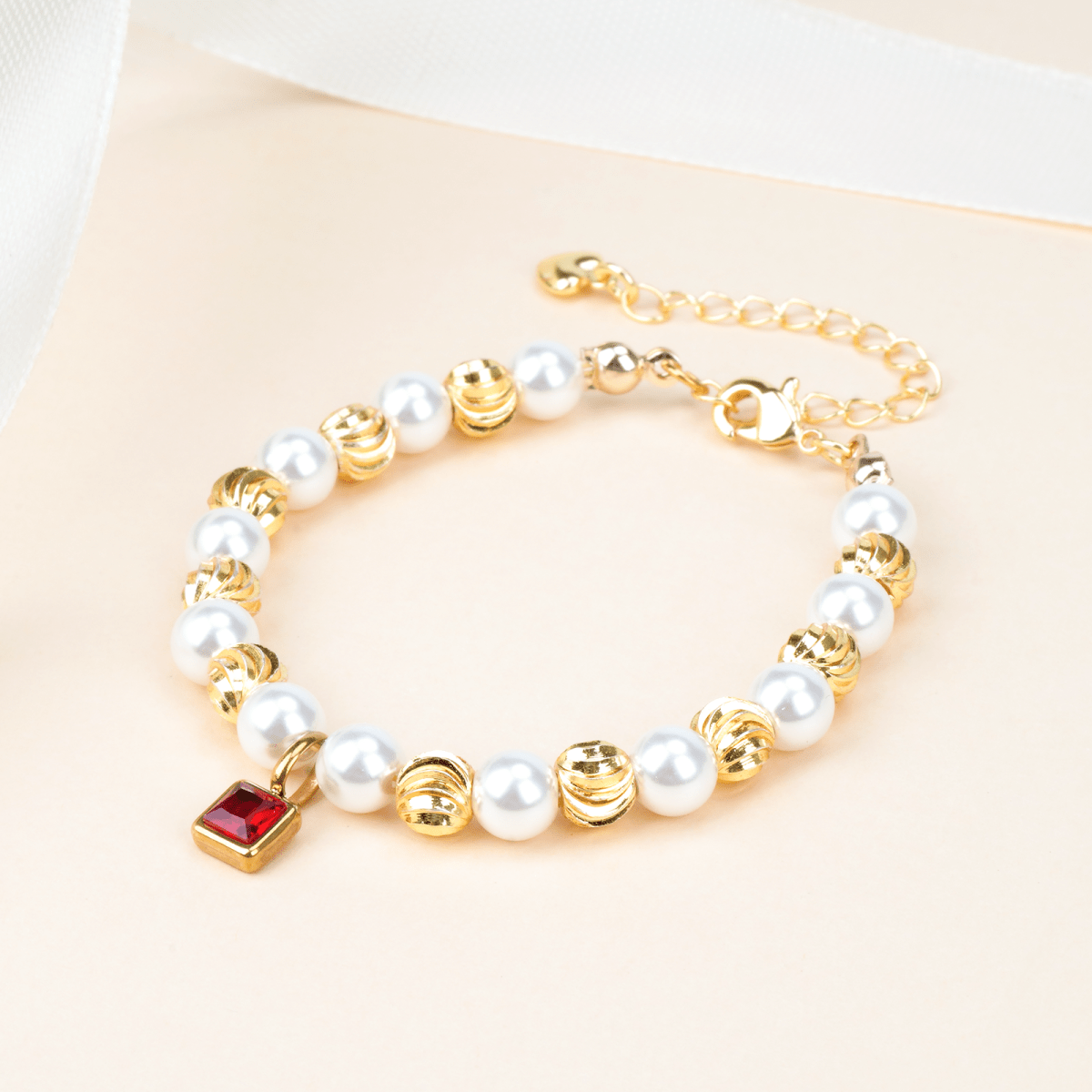 Personalized Baby Birthstone Pearl Bracelet - Glaxias