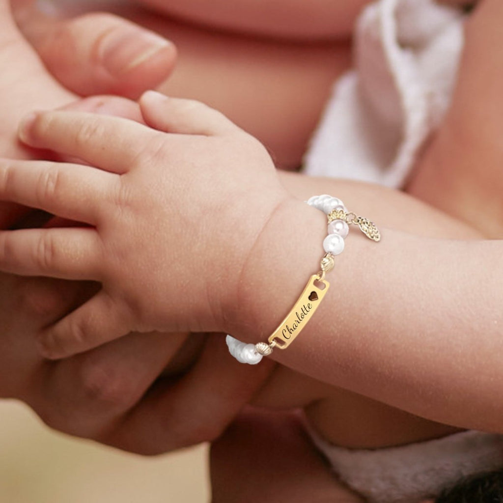 Personalized Baby Name and Birthflower Pearl Bracelet - Glaxias