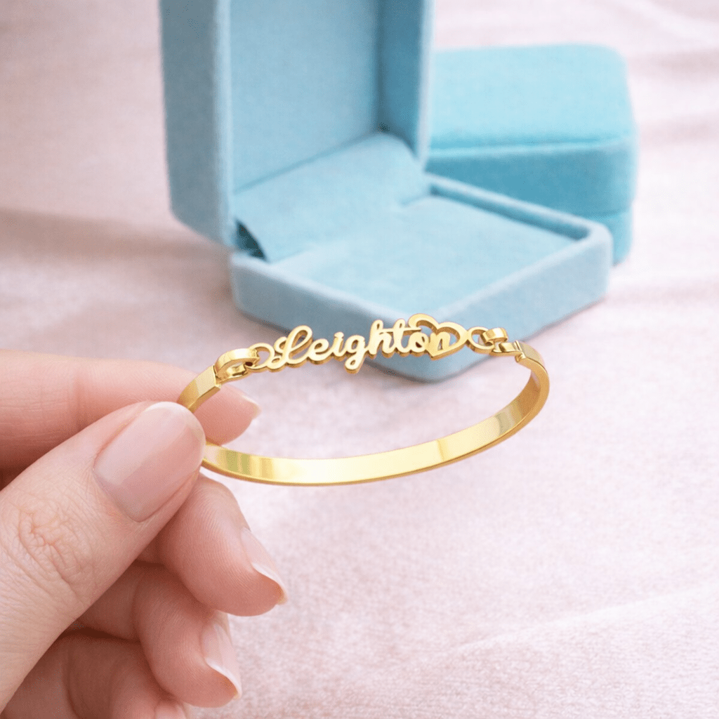 Personalized Baby Name Bangle Bracelet with Heart - Glaxias
