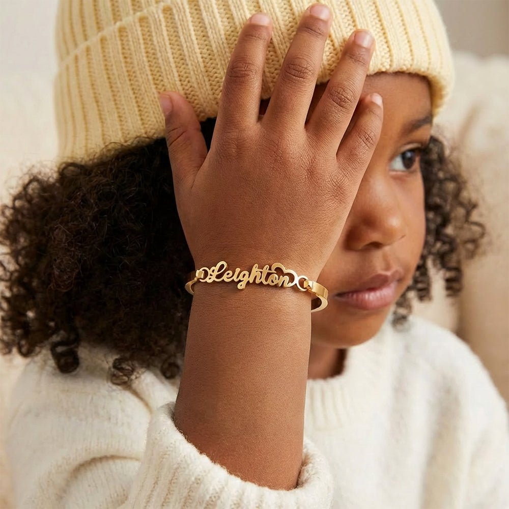 Personalized Baby Name Bangle Bracelet with Heart - Glaxias