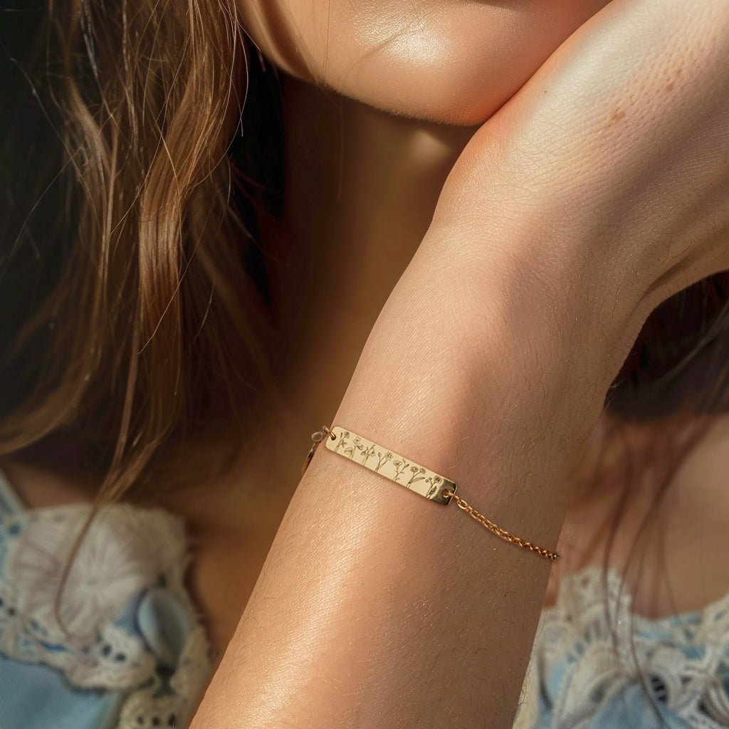 Personalized Birth Flower Family Garden Bracelet - Glaxias