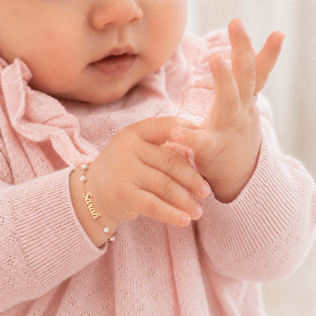 Personalized Dainty Pearl Name Bracelet for Baby - Glaxias