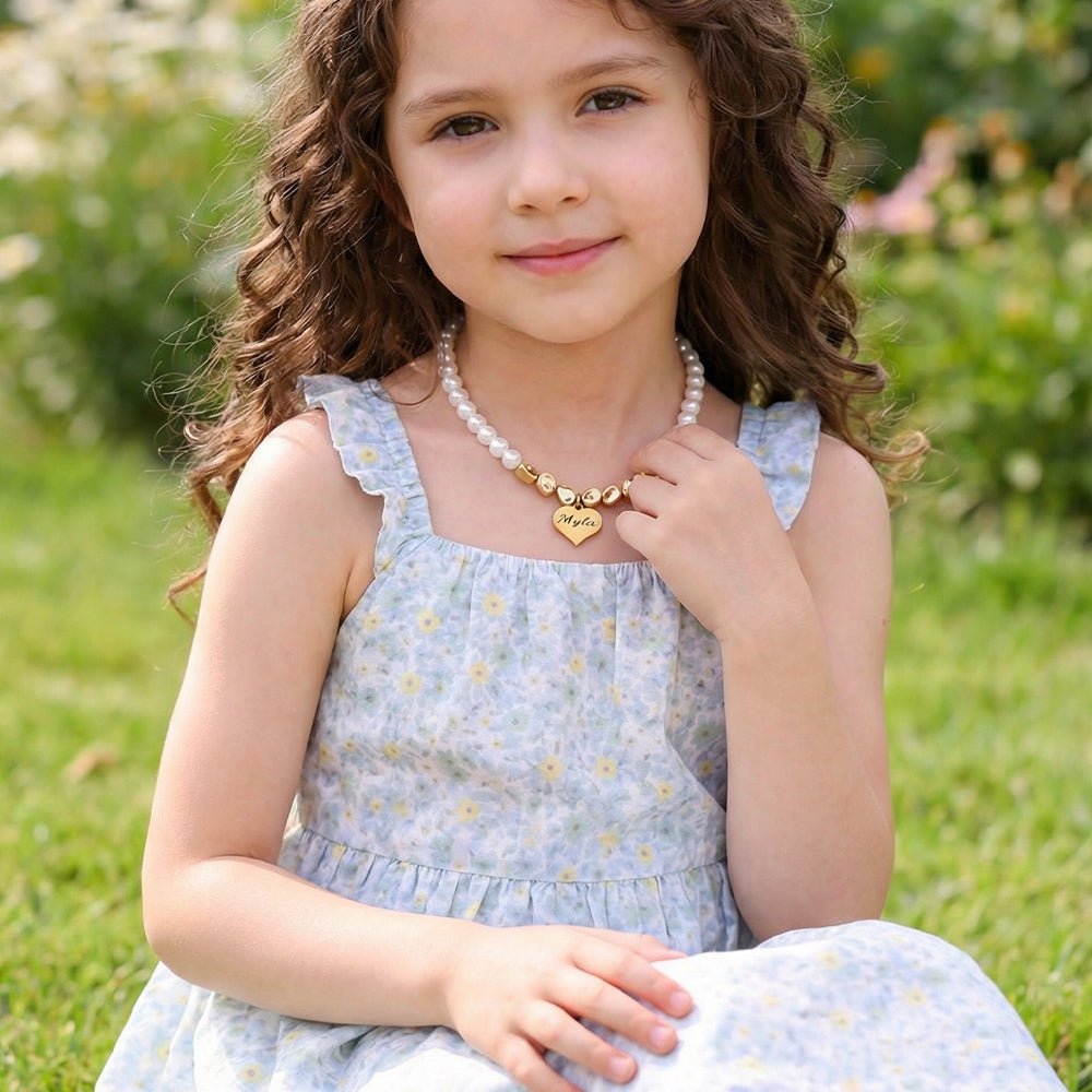 Personalized Girl's Name Heart Pearl Necklace - Glaxias