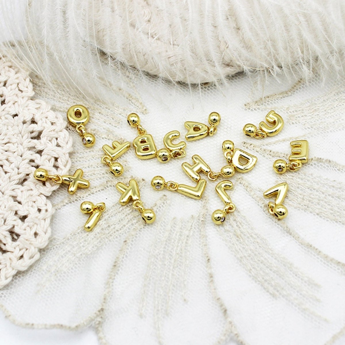 Personalized Initial Heart Charm Necklace - Glaxias