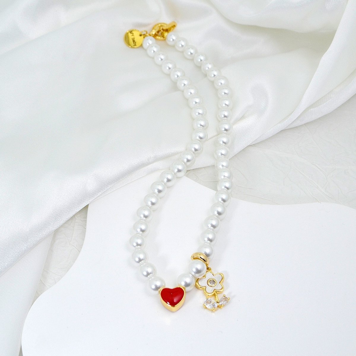 Personalized Name Girl's Heart Flower Charm Pearl Necklace - Glaxias