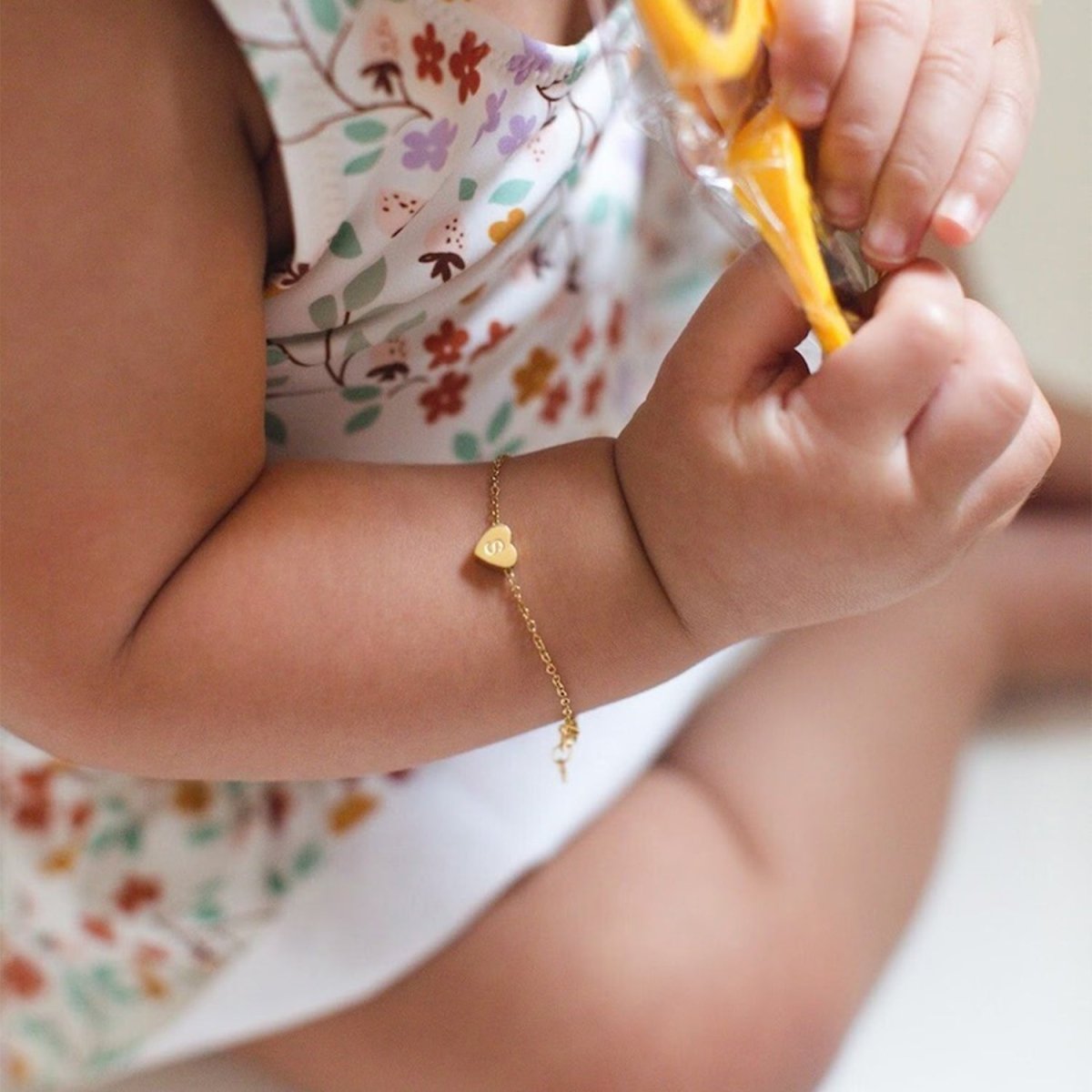 Personalized Tiny Heart Baby Initial Bracelet - Glaxias
