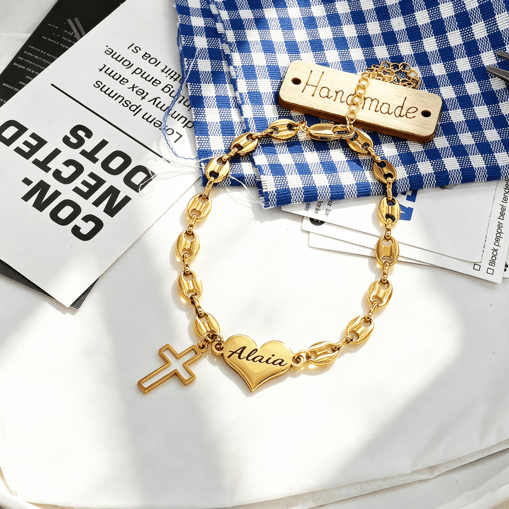 Pig Nose Chain Engravable Heart and Cross Charm Bracelet for Girls - Glaxias