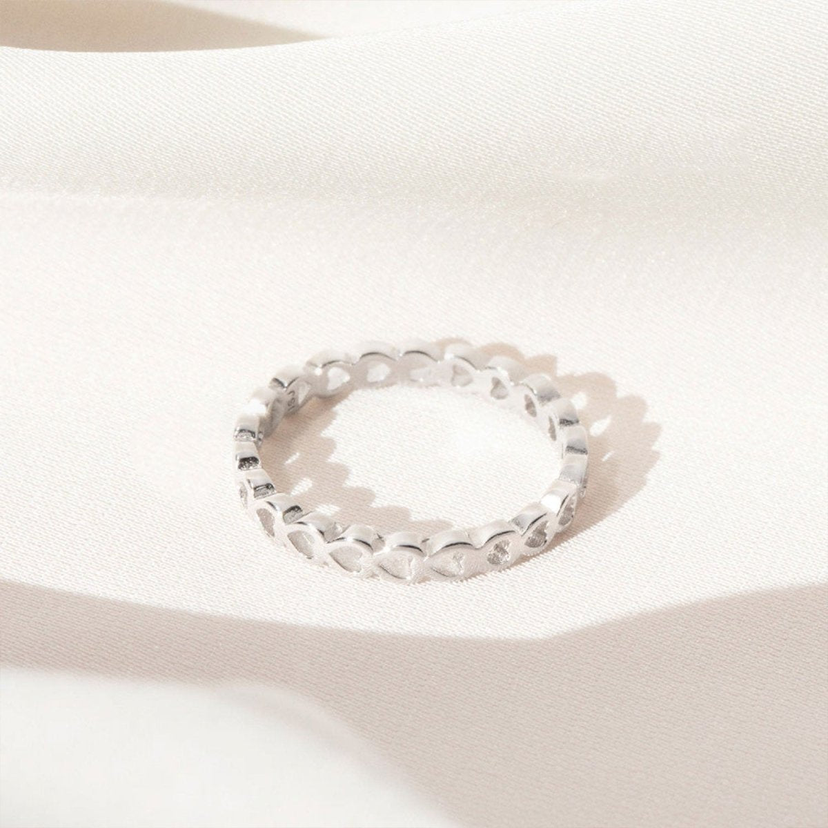 Skeleton Heart Ring - Glaxias